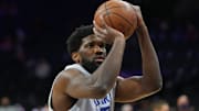 Joel Embiid busca igualar a Michael Jordan