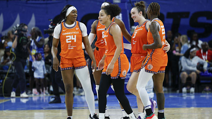 Aug 23, 2025; Chicago, Illinois, USA; Connecticut Sun players celebrate teams win against the Chicago Sky in a WNBA game at Wintrust Arena. Kamil Krzaczynski-Imagn Images Aug 23, 2025; Chicago, Illinois, USA; Connecticut Sun players celebrate teams win against the Chicago Sky in a WNBA game at Wintrust Arena. Kamil Krzaczynski-Imagn Images