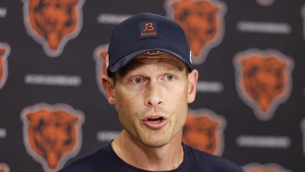 Chicago Bears head coach Ben Johnson speaks during minicamp Chicago Bears head coach Ben Johnson speaks during minicamp