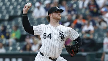 Chicago White Sox starting pitcher Shane Smith (64) throws against the Detroit Tigers at Rate Field. 