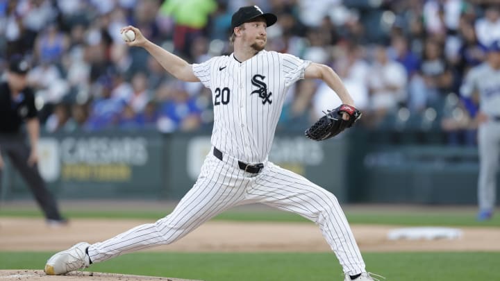 Jun 26, 2024; Chicago, Illinois, USA; Chicago White Sox starting pitcher Erick Fedde (20) delivers a pitch against the Los Angeles Dodgers during the first inning at Guaranteed Rate Field.