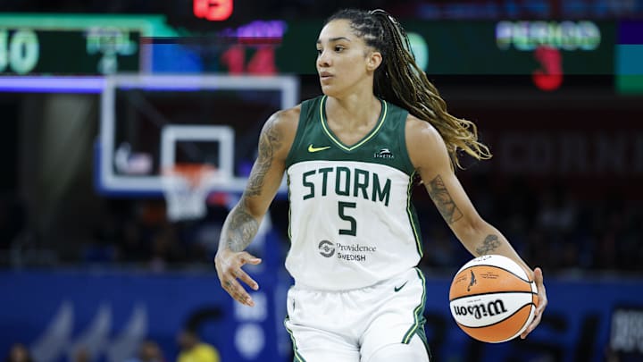 Aug 19, 2025; Chicago, Illinois, USA; Seattle Storm forward Gabby Williams (5) brings the ball up court against the Chicago Sky during the second half at Wintrust Arena. Mandatory Credit: Kamil Krzaczynski-Imagn Images