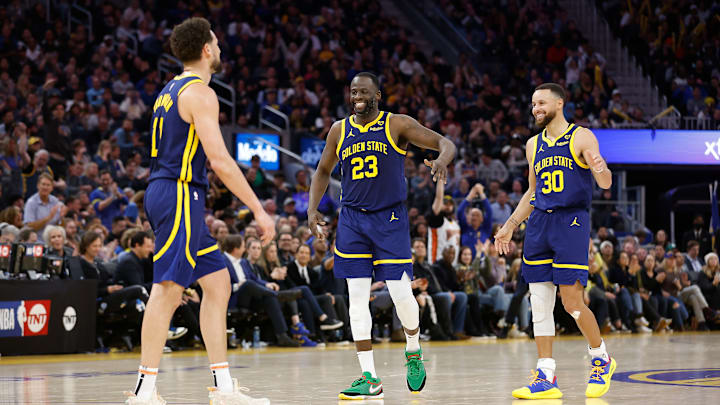 Los Angeles Lakers v Golden State Warriors