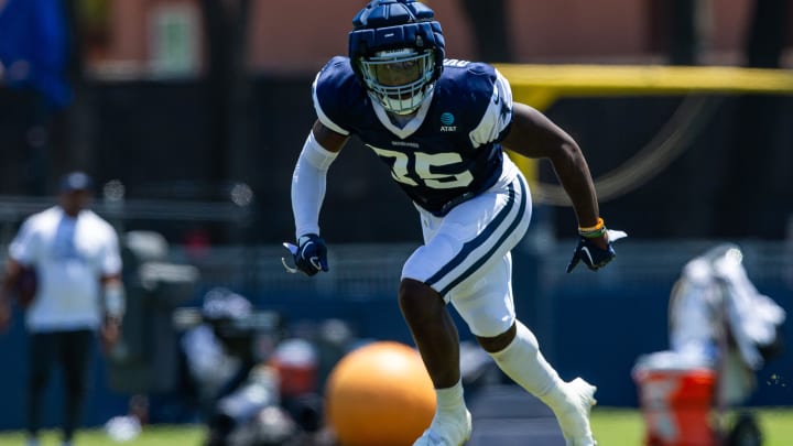 Aug 1, 2023; Oxnard, CA, USA; Dallas Cowboys linebacker DeMarvion Overshown (35) runs during training camp at Marriott Residence Inn-River Ridge playing fields. 