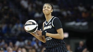 The Sky are road underdogs against the Dream on Sunday.