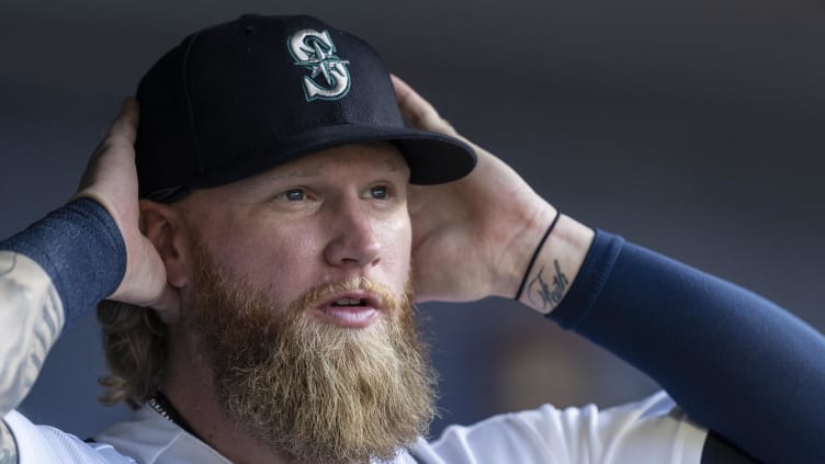 Seattle Mariners outfielder Jake Fraley (28) is pictured.