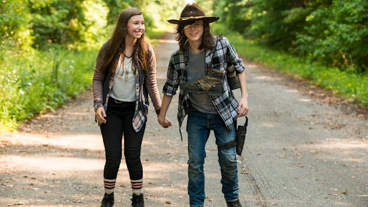 Katelyn Nacon as Enid, Chandler Riggs as Carl Grimes - The Walking Dead _ Season 7, Episode 5 - Photo Credit: Gene Page/AMC