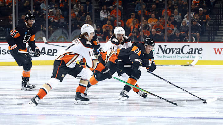 Anaheim Ducks v Philadelphia Flyers