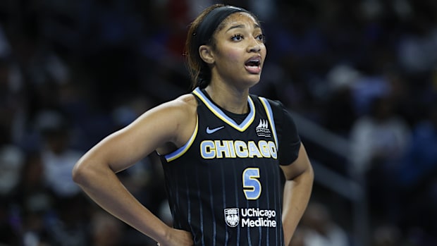 Aug. 25, 2025; Chicago Sky v. Las Vegas Aces. Mandatory Credit: Kamil Krzaczynski-Imagn Images