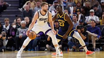 Sacramento Kings v Golden State Warriors