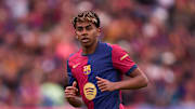 Lamine Yamal va prolonger avec le FC Barcelone