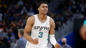 San Antonio Spurs v Golden State Warriors