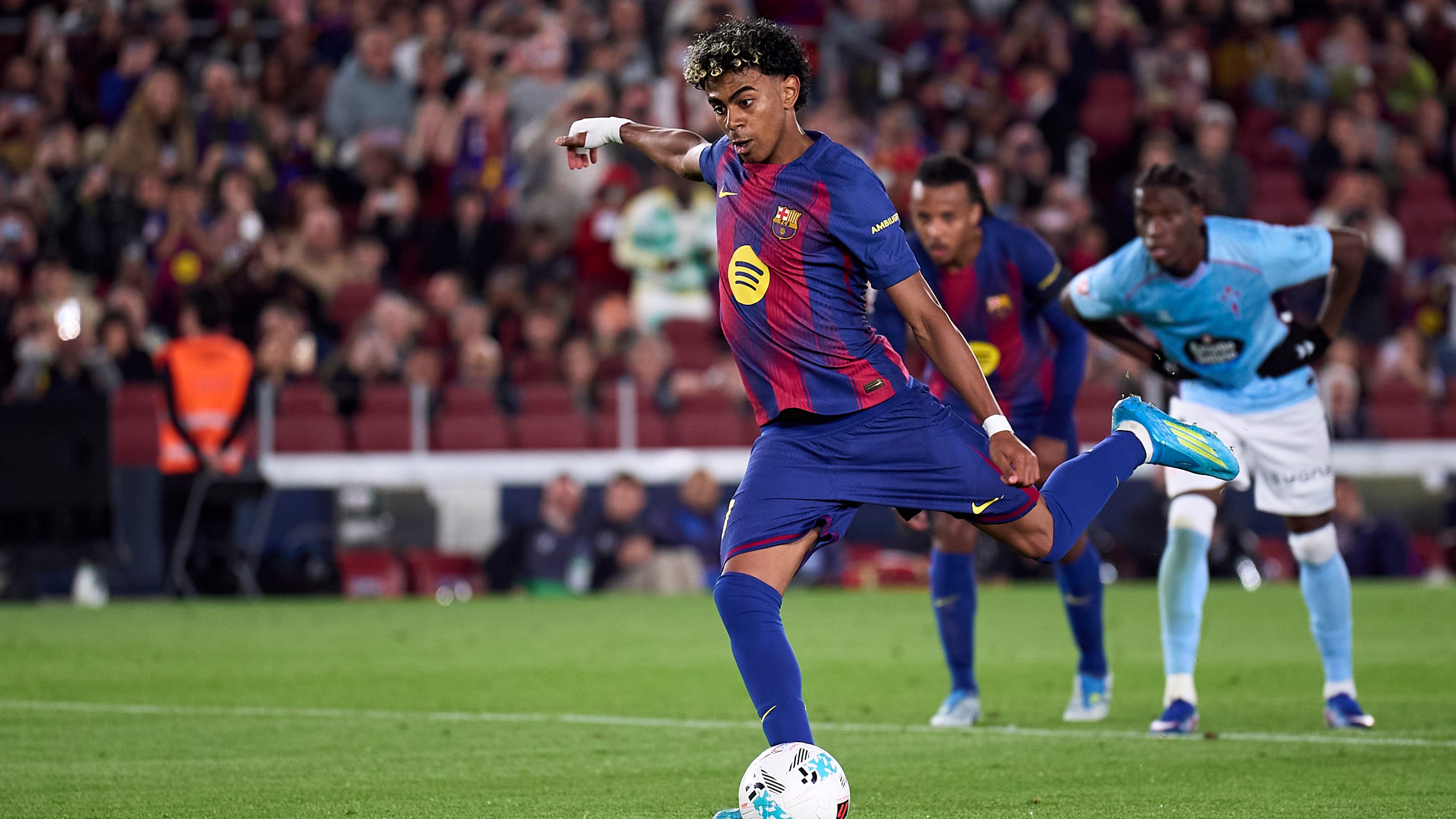 FC Barcelone - Celta de Vigo (1-0) : Les notes du Barça qui fait un pas vers le titre mais perd Lamine Yamal