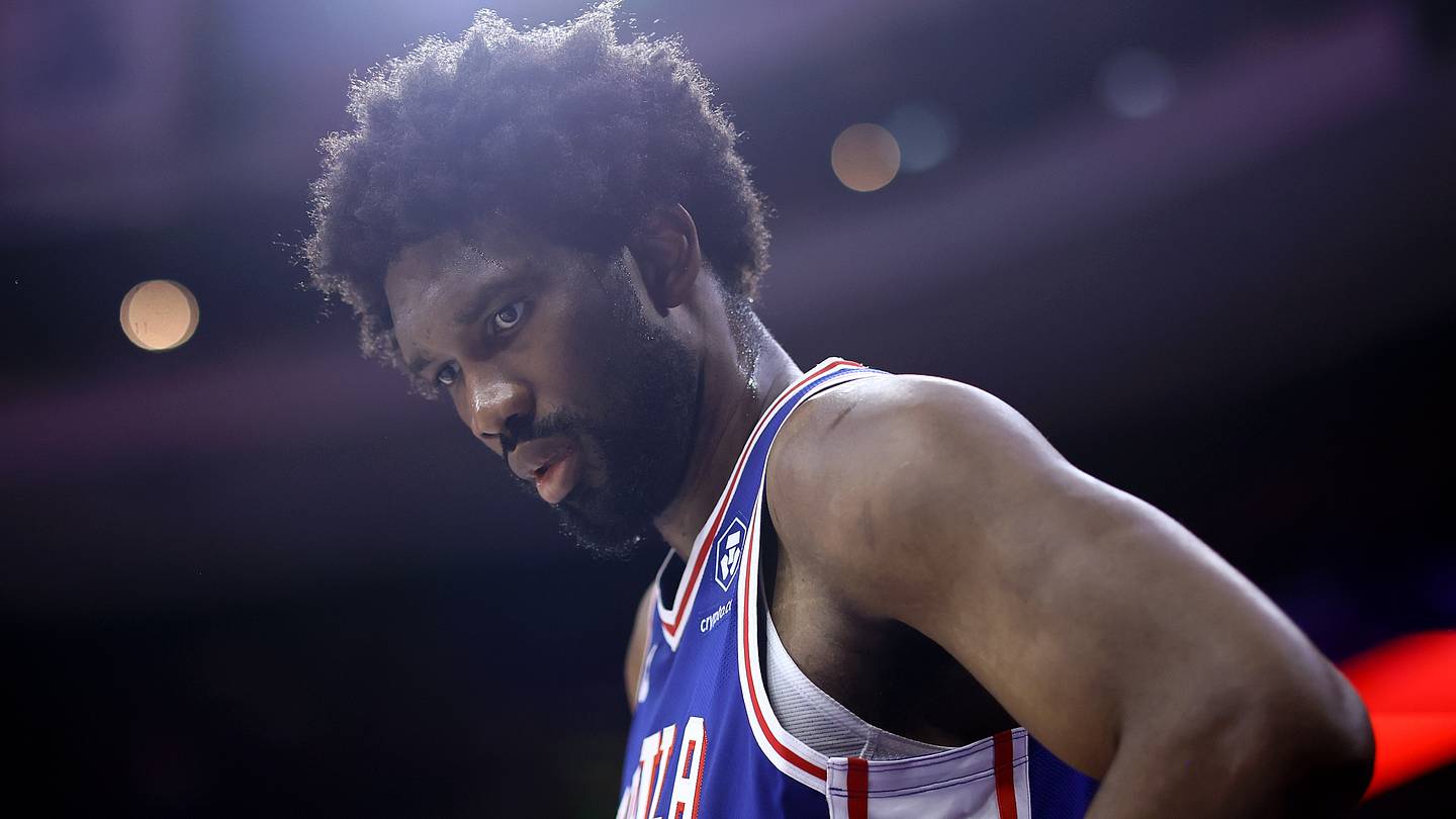 Former Knicks fan favorite speaks truth about Joel Embiid dodging ejection - Vimarsana News