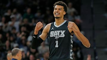 Los Angeles Clippers v San Antonio Spurs