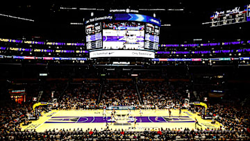 Memphis Grizzlies v Los Angeles Lakers