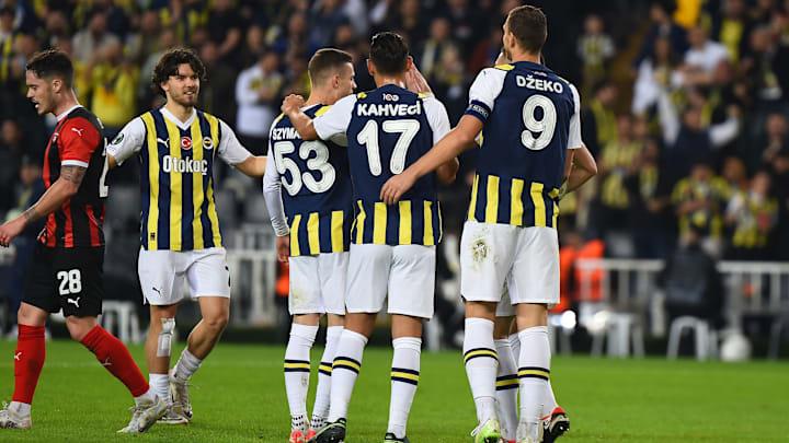 Fenerbahçe oyuncularının gol sevinci Fenerbahçe oyuncularının gol sevinci