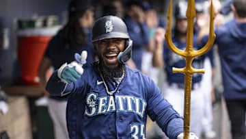 Aug 30, 2023; Seattle, Washington, USA; Seattle Mariners right fielder Teoscar Hernandez (35)