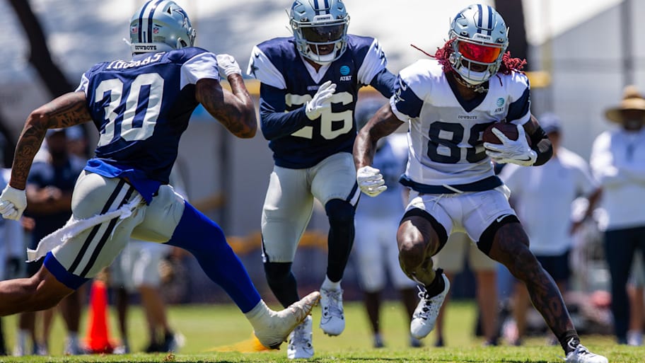 CeeDee Lamb's new leg sleeve may make him the NFL's most tatted man