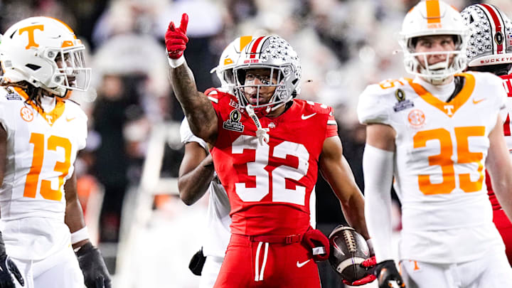 Ohio State Buckeyes Continue Rose Bowl Blowout with TreVeyon Henderson TD