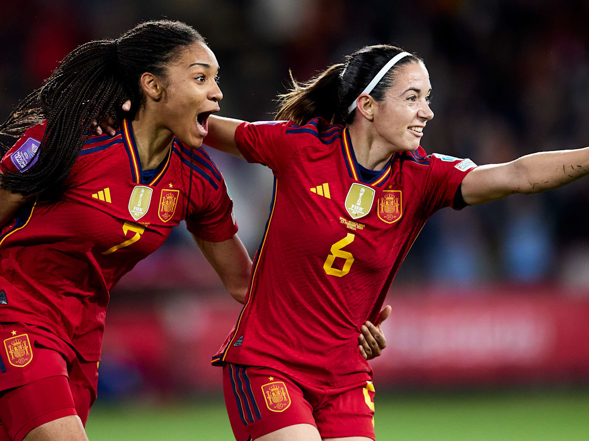 Best female soccer player cheap