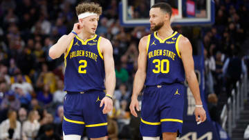 Los Angeles Lakers v Golden State Warriors