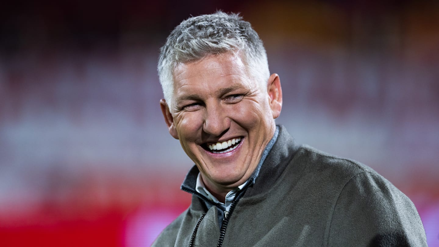 Bastian Schweinsteiger dévoile son meilleur joueur de l'histoire de six pays avec une surprise en Espagne