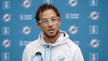 Miami Dolphins head coach Mike McDaniel