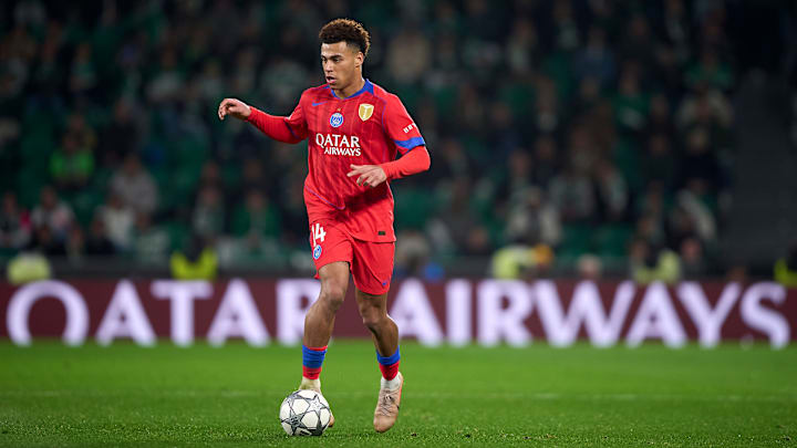 Désiré Doué et le PSG jouent leur place dans le Top 8 contre Newcastle.