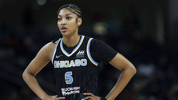 Aug. 19, 2025; Chicago Sky v. Seattle Storm. Mandatory Credit: Kamil Krzaczynski-Imagn Images