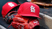 Cardenales firmaron al venezolano Moisés Gómez