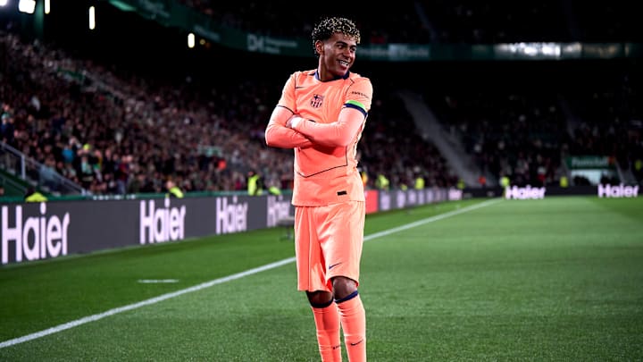 Lamine Yamal será titular contra o Albacete Lamine Yamal será titular contra o Albacete