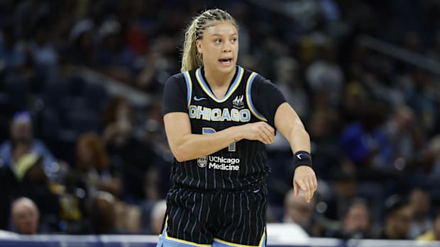 Aug. 3, 2025; Chicago Sky v. Phoenix Mercury. Mandatory Credit: Kamil Krzaczynski-Imagn Images