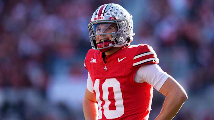 Ohio State Buckeyes quarterback Julian Sayin 