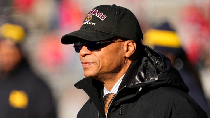 Gus Johnson apologized for his electric call of the Indiana-Penn State thriller in Week 11.