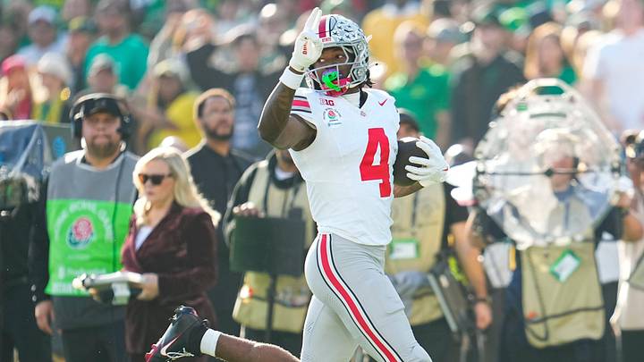 Ohio State receiver Jeremiah Smith scores a touchdown against Oregon on Jan. 1.