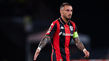 Jonathan Clauss est critiqué pour son choix.