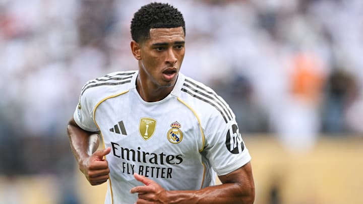 Jude Bellingham pourrait effectuer son retour avec le Real Madrid au mois d'octobre. Jude Bellingham pourrait effectuer son retour avec le Real Madrid au mois d'octobre.