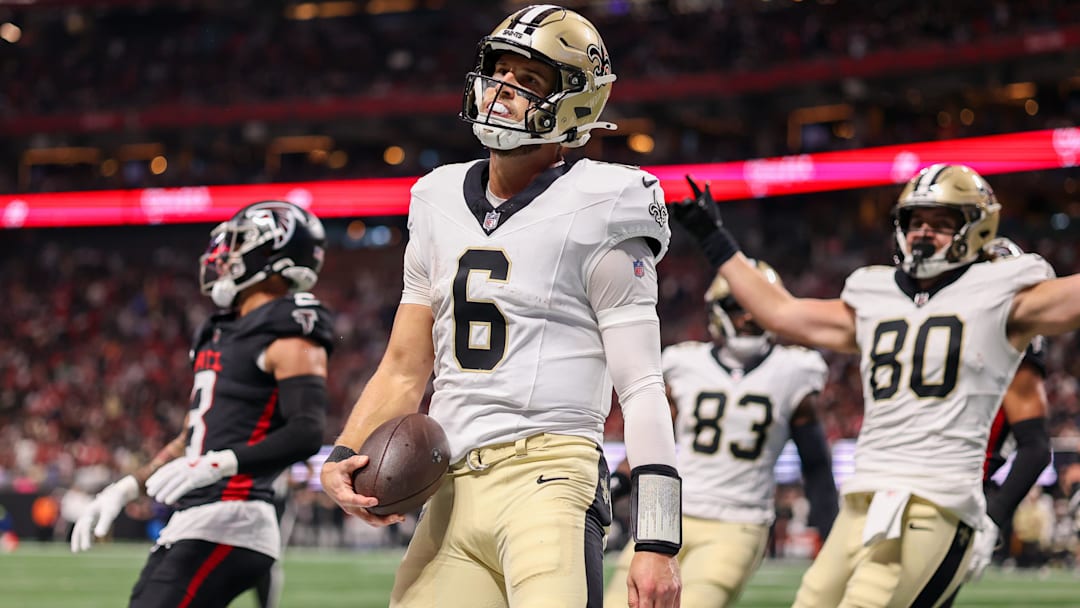 Jan 4, 2026; Atlanta, Georgia, USA; New Orleans Saints quarterback Tyler Shough (6) celebrates after a touchdown against the Atlanta Falcons in the second quarter at Mercedes-Benz Stadium. Mandatory Credit: Brett Davis-Imagn Images