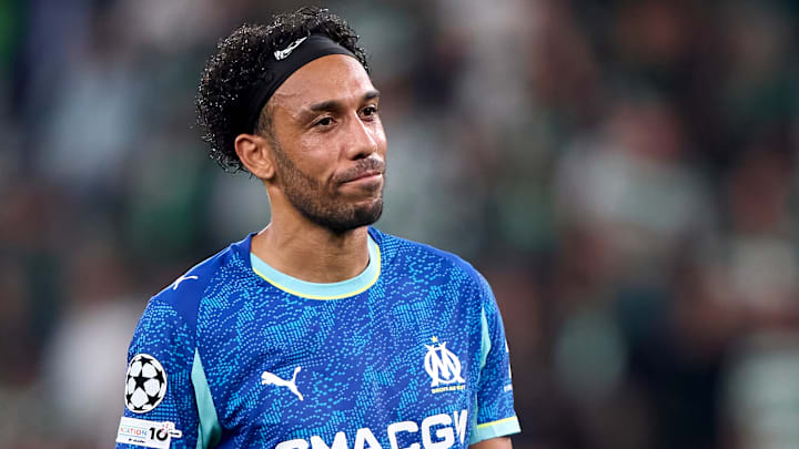 Pierre-Emerick Aubameyang fut passeur décisif avec le Sporting CP. Pierre-Emerick Aubameyang fut passeur décisif avec le Sporting CP.