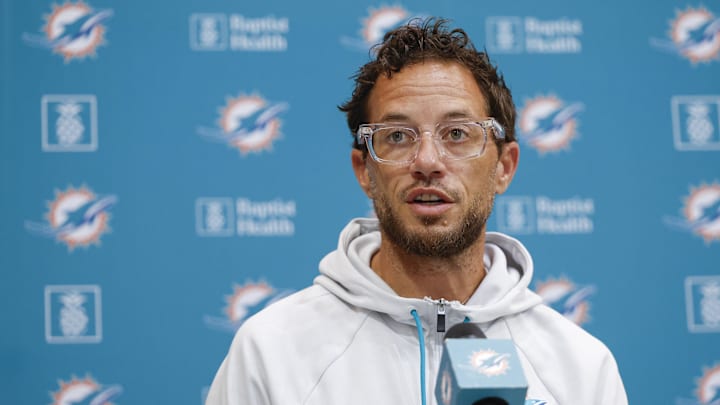 Dolphins coach Mike McDaniel spoke to reporters about the captaincy voting process after star wideout Tyreek Hill was notably omitted from the list.