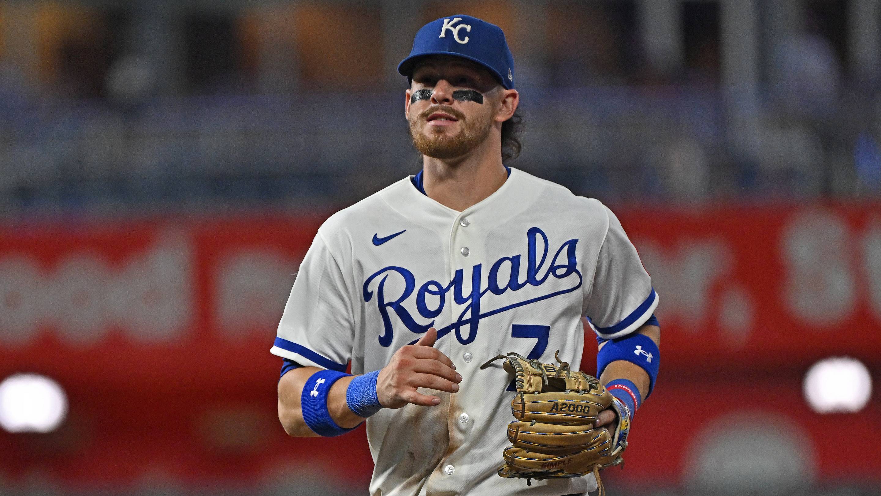 2 star shortstops Mariners should call about just to see if they get lucky