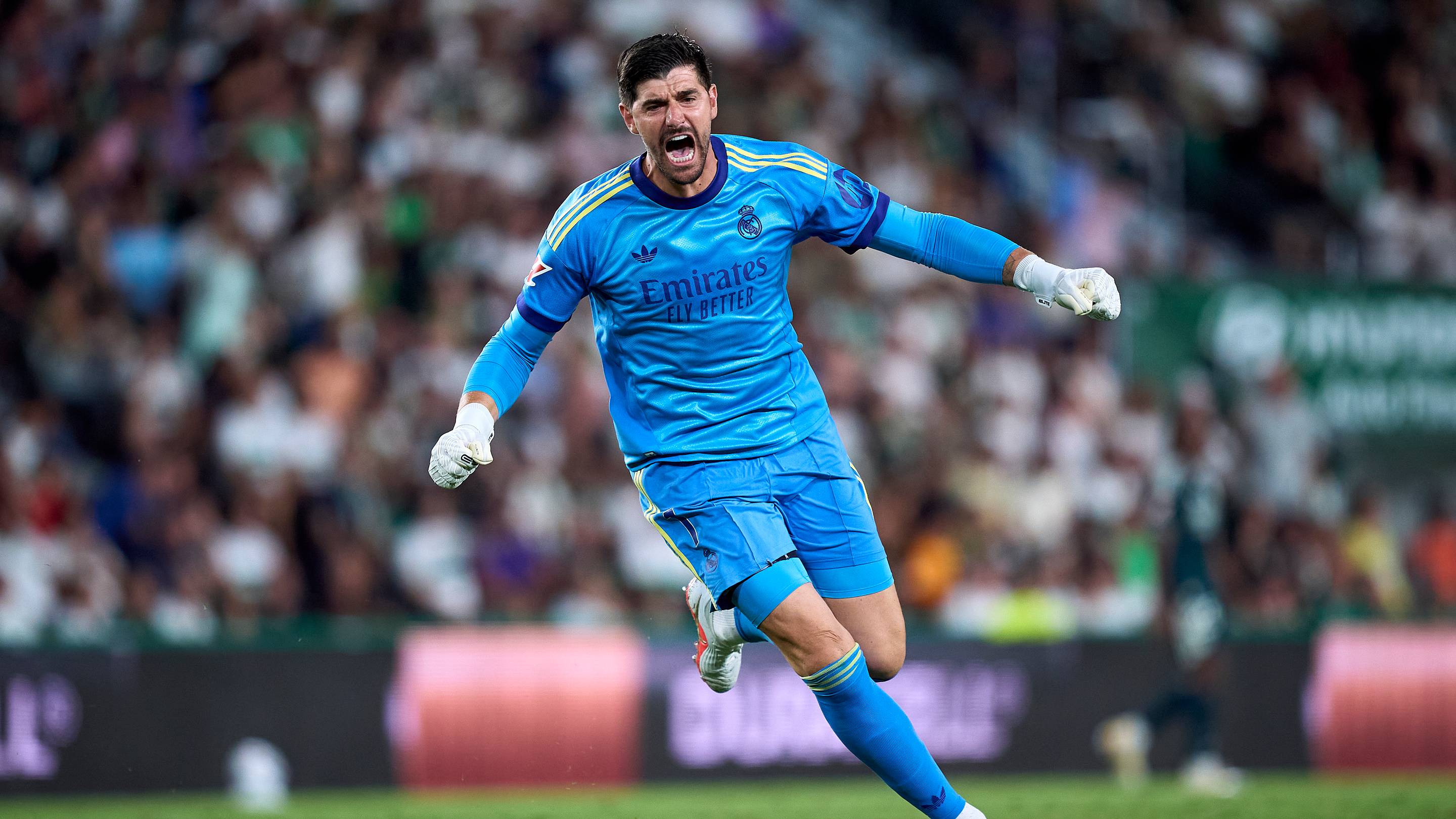 Thibaut Courtois just made a short and long-term commitment to Real Madrid in one promise