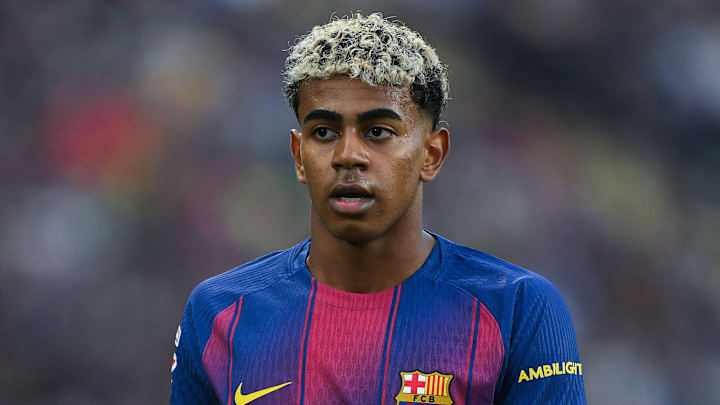 Lamine Yamal est l'exemple même de l'incroyable travail du centre de formation du FC Barcelone, la Masia. Lamine Yamal est l'exemple même de l'incroyable travail du centre de formation du FC Barcelone, la Masia.