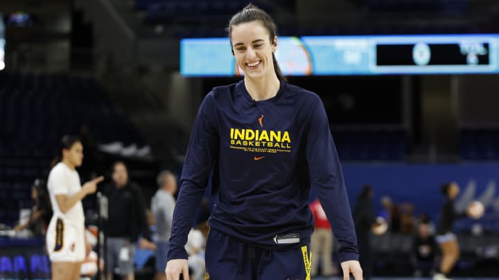 Indiana Fever guard Caitlin Clark (22) warms up before a game