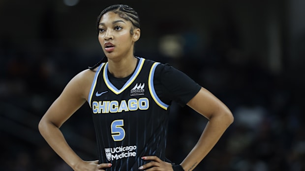Aug. 19, 2025; Chicago Sky v. Seattle Storm. Mandatory Credit: Kamil Krzaczynski-Imagn Images