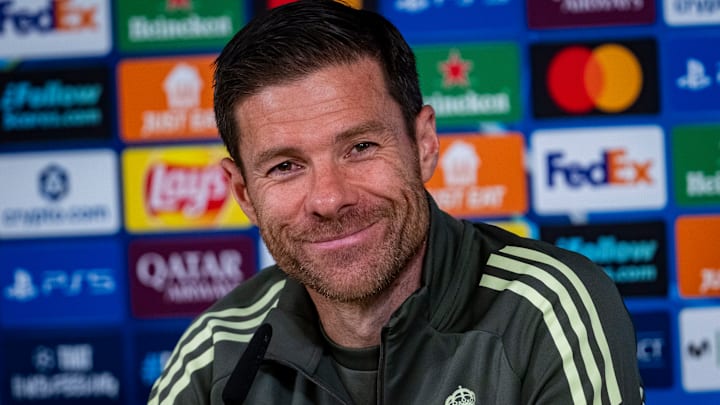 Xabi Alonso - Real Madrid Xabi Alonso - Real Madrid