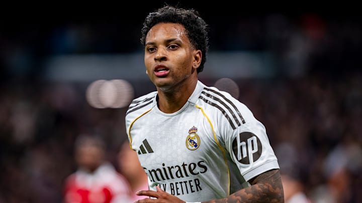 Rodrygo Goes apparaît bien dans le groupe du Real.