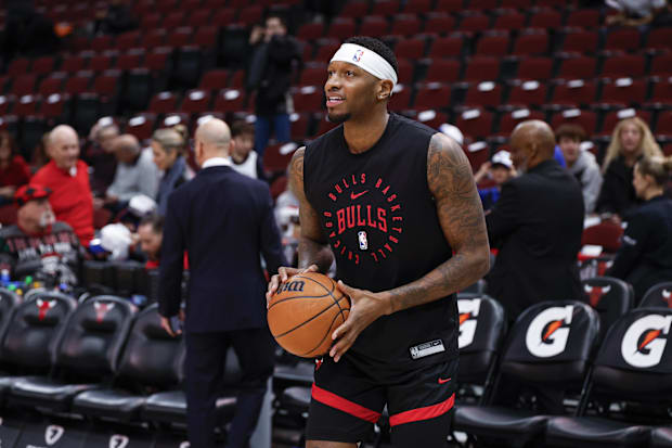 Chicago Bulls forward Torrey Craig (13)