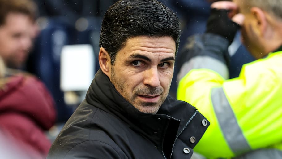 Mikel Arteta looking coy.